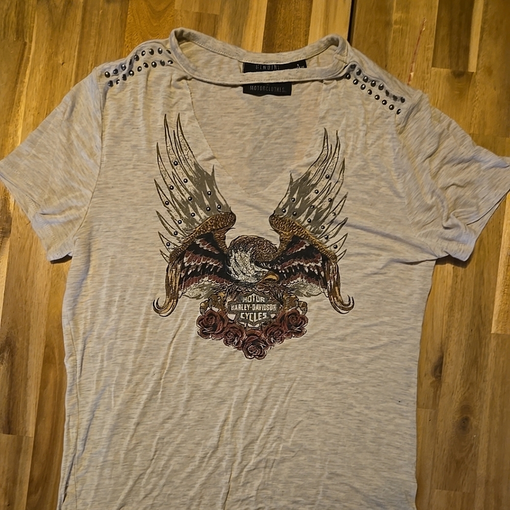 Harley Davidson t shirt Heathered Grayish Studded V Neck W/ Choker Strap